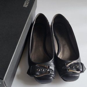 Kenneth Cole Reaction Black Quiet Might Buckle Flats Size 6